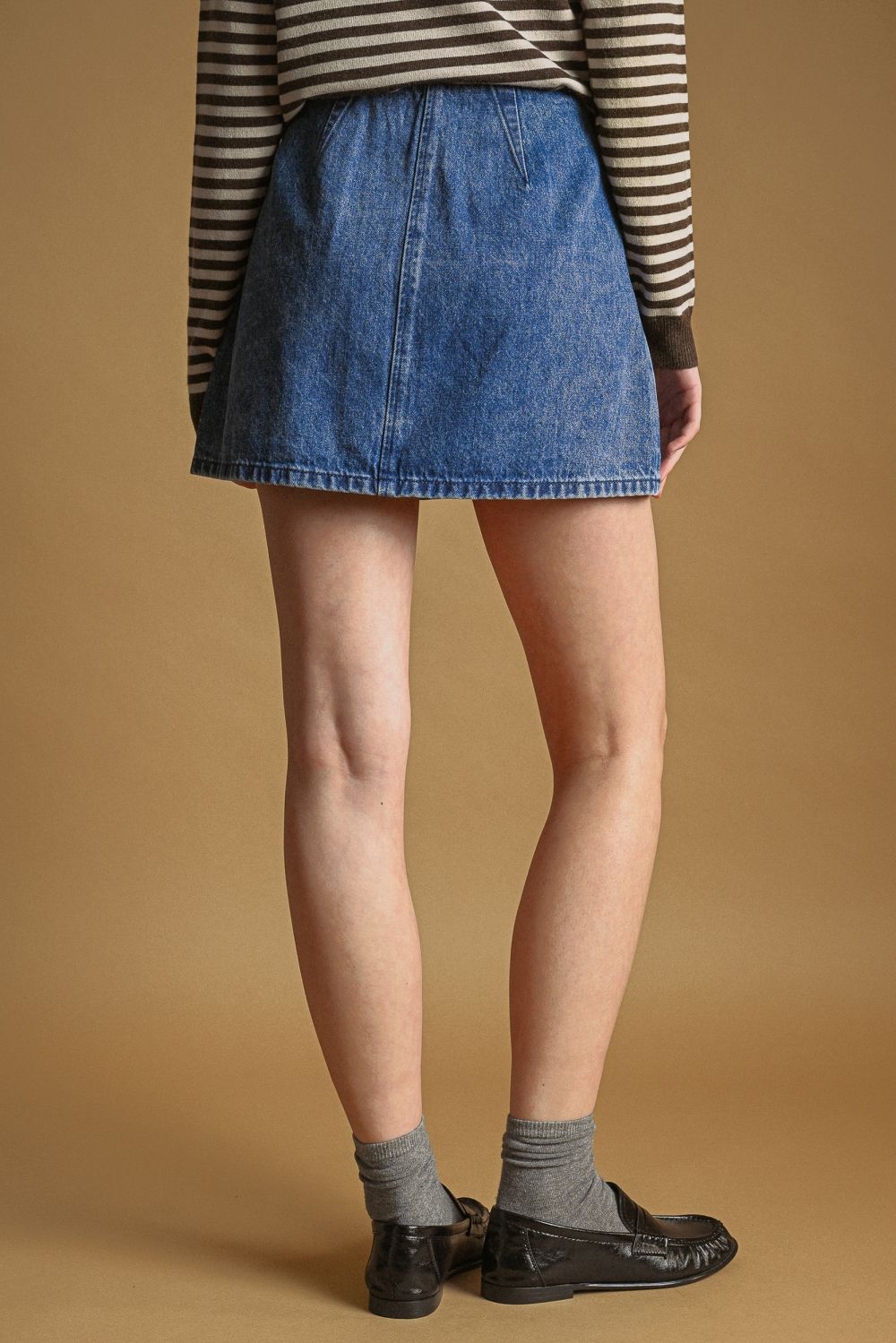Falda Buttons